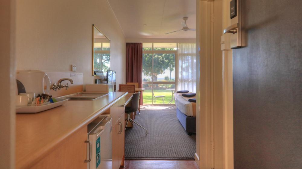 Atherton Motel Εξωτερικό φωτογραφία