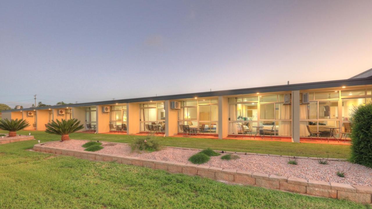 Atherton Motel Εξωτερικό φωτογραφία